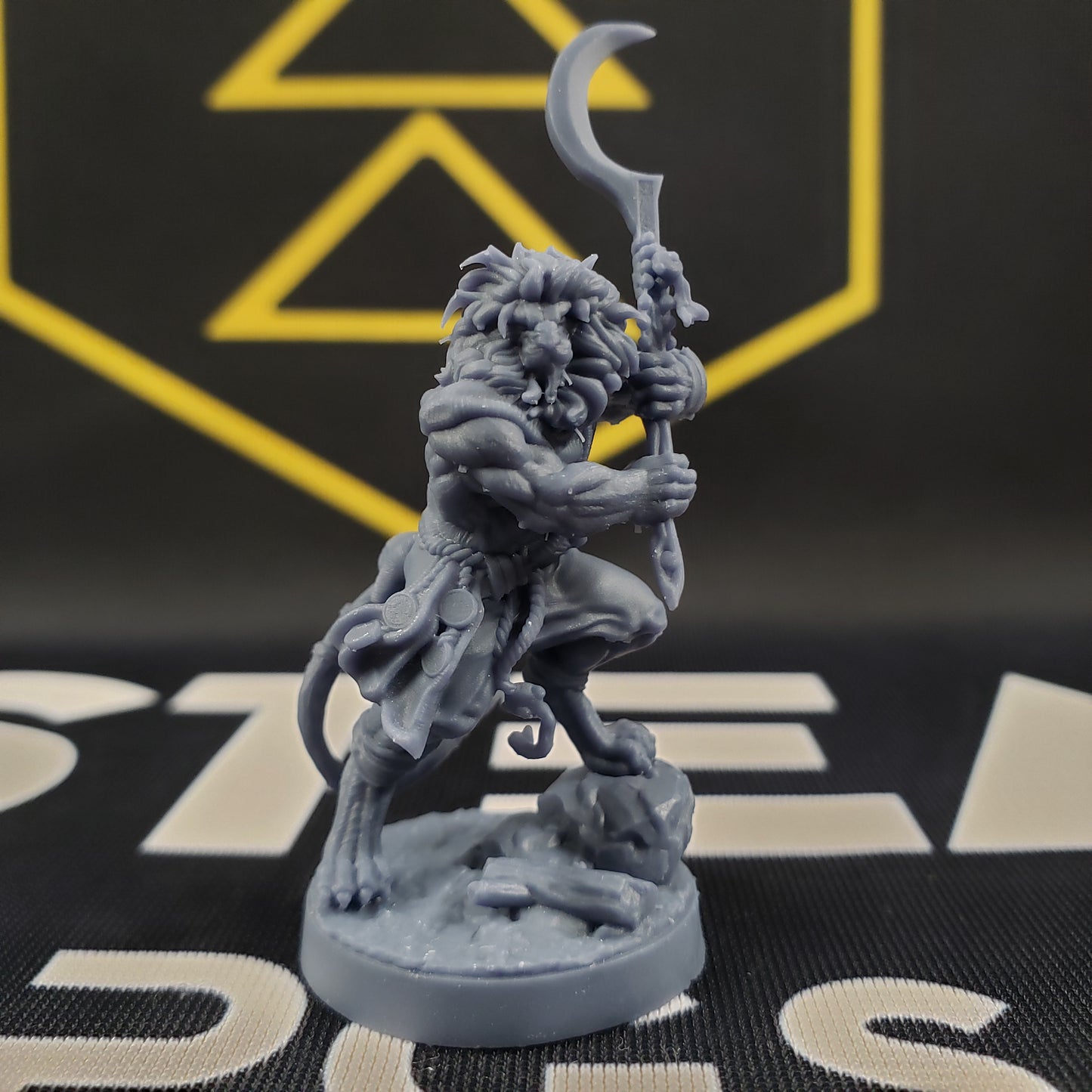 Leorin Warblade: Sculpt 3 (Male Leonin Barbarian)
