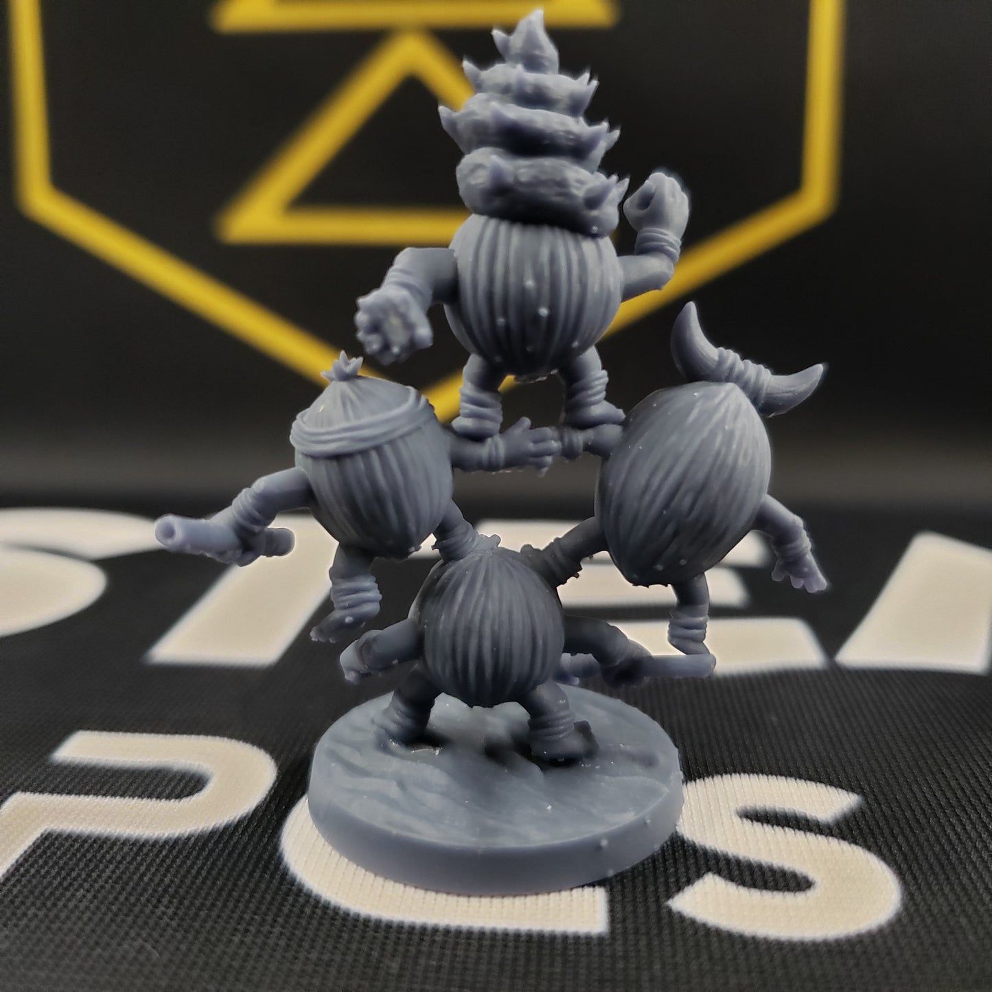 Kakamora Commander (Coconut Minions)