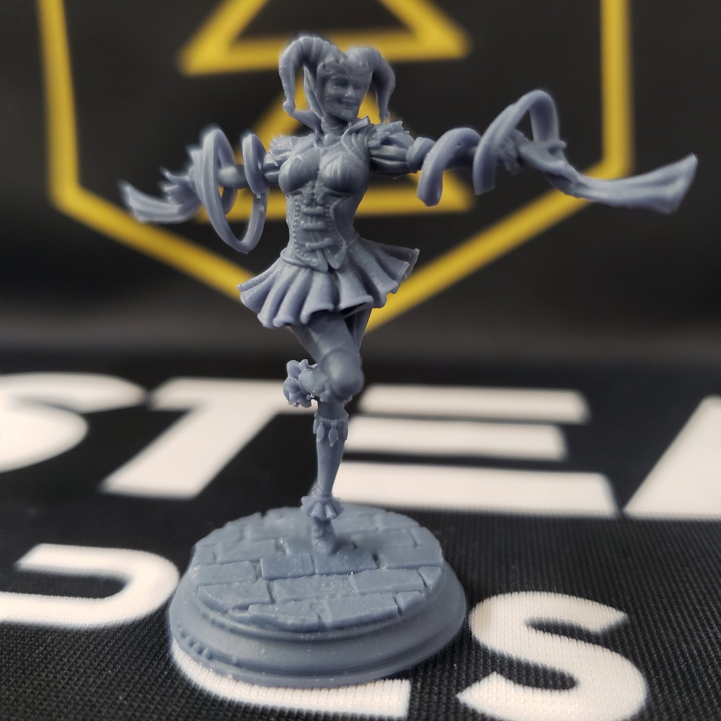 Sanguine, Gleeful Court Jester (Female Vampire Bard)