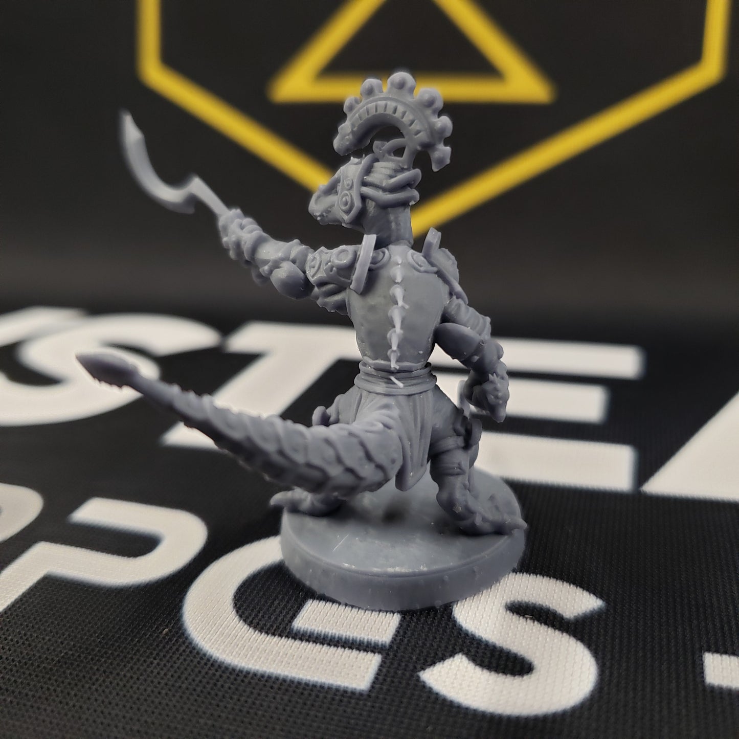 Scythrix Praetors with Ceremonial Blades (Velociraptor Dinosaur Warriors)