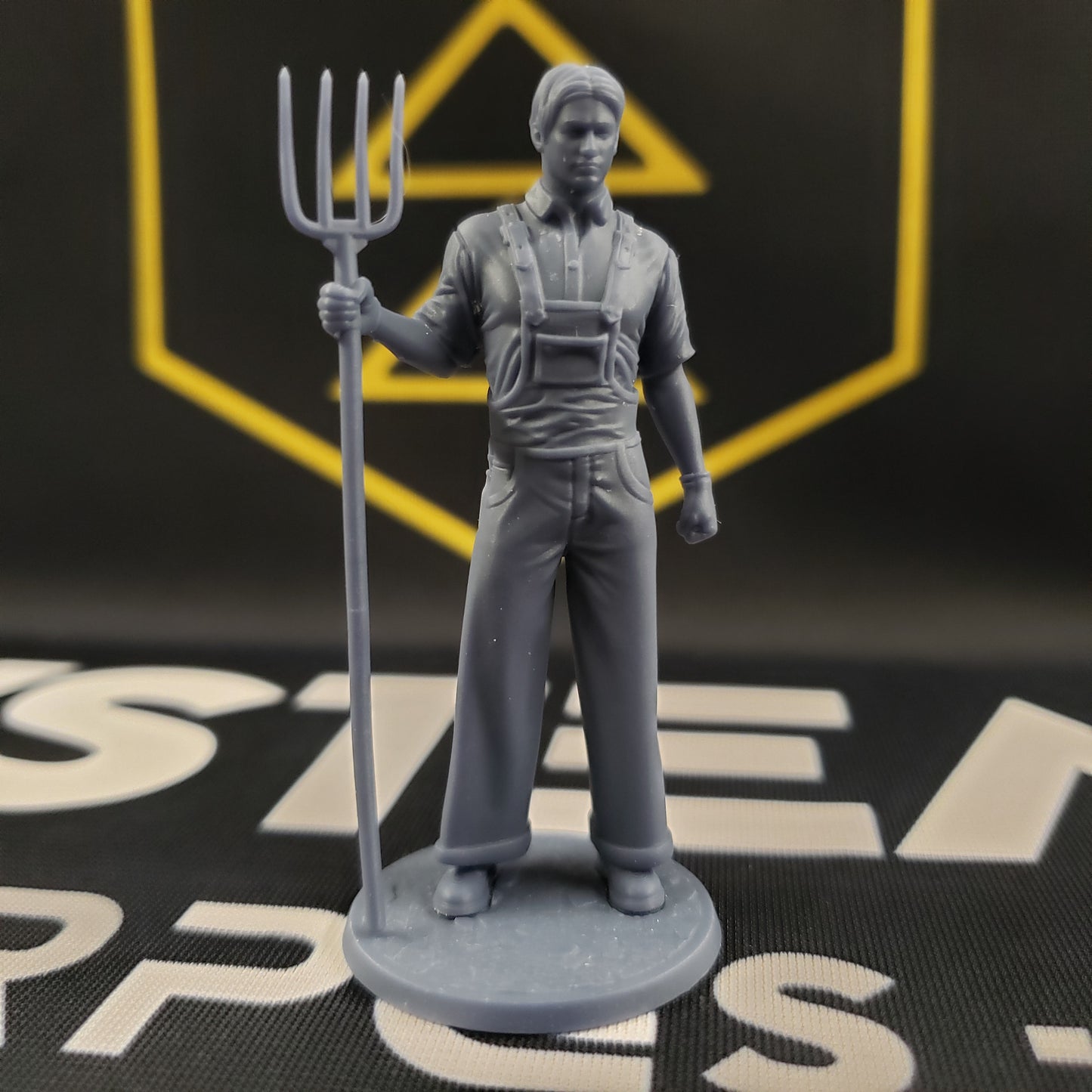 Arkham Compatible Investigator: The Farmhand (Hank Samson)