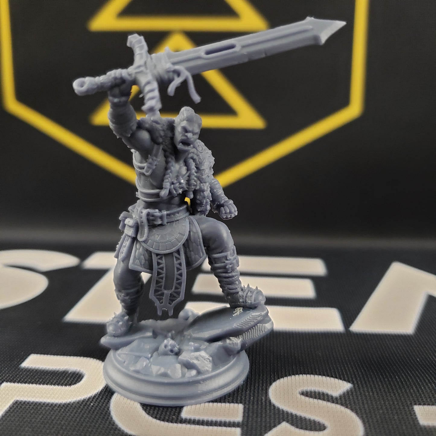 Gorr Spinebreaker, the Rage of the South (Male Half-Orc Barbarian)
