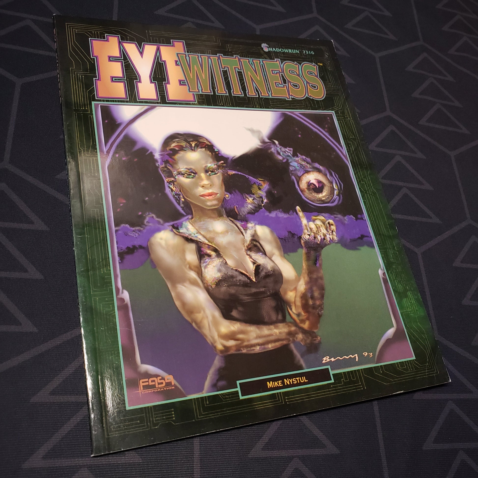 Image shows the front cover of the Eye Witness book for the roleplaying game Shadowrun 2E