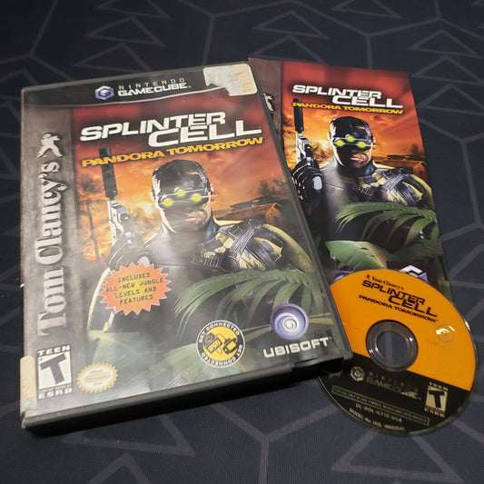 Image shows the case, manual and disc for the video game Splinter Cell: Pandora Tomorrow for Nintendo GameCube