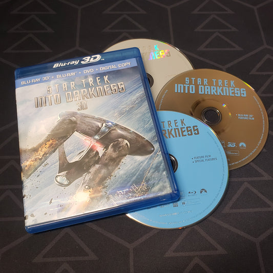 Image shows the case & three discs for the movie set of Star Trek: Into Darkness 3D on Blu-Ray