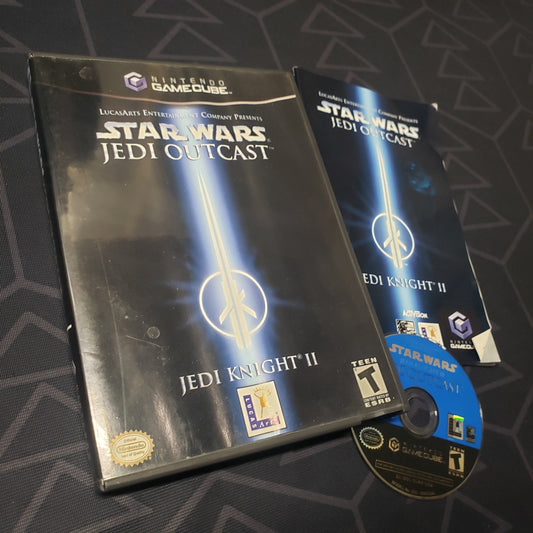 Image shows the case, manual and disc for the video game Star Wars Jedi Knight II: Jedi Outcast for Nintendo GameCube