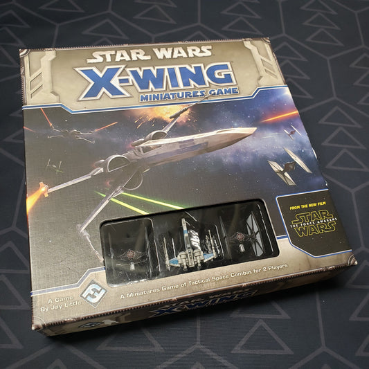 Image shows the front cover of the box for the Star Wars X-Wing Miniatures Game 1E: The Force Awakens Core Set