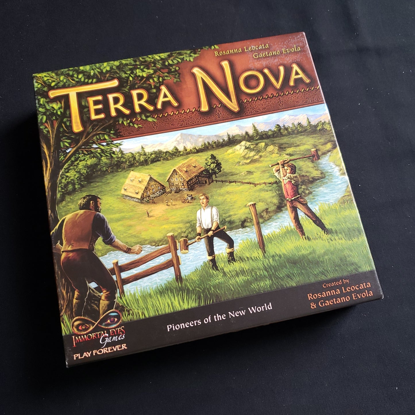 Image shows the front cover of the box of the Terra Nova board game