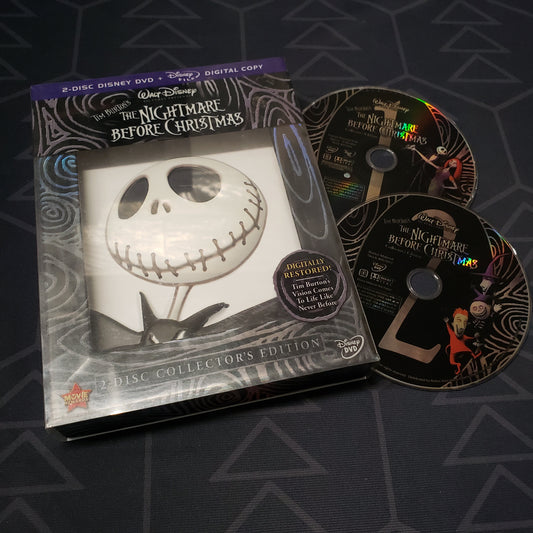Image shows the case & two discs for the 2-Disc Collector's Edition of the movie The Nightmare Before Christmas on DVD