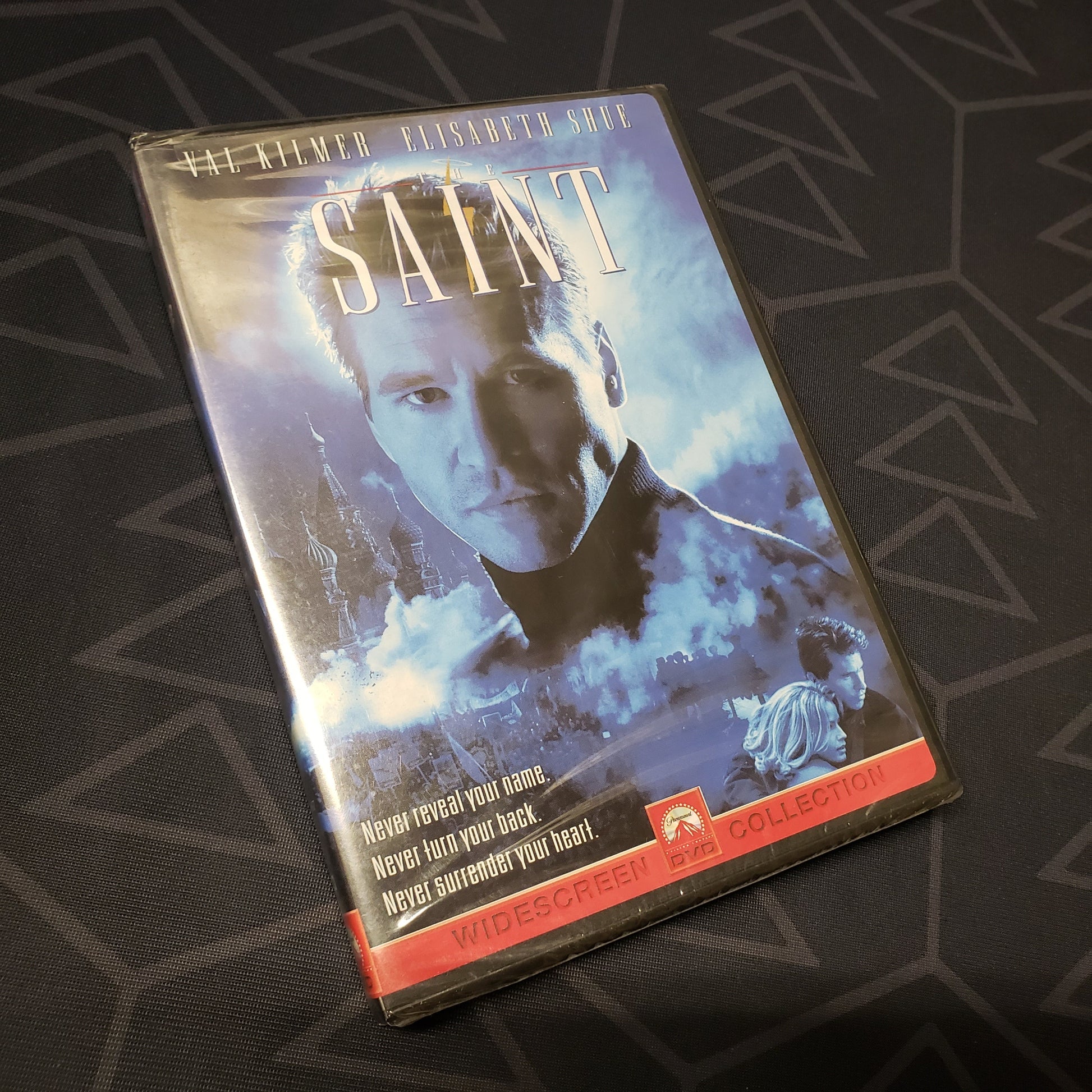 Image shows the front of the case for the movie The Saint on DVD