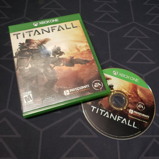Image shows the case and disc for the video game Titanfall for Xbox One