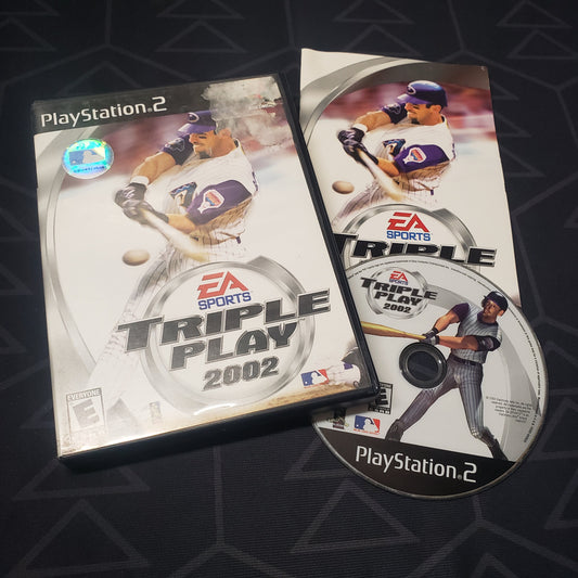 Image shows the case, manual and disc for the video game Triple Play 2002 for Playstation 2