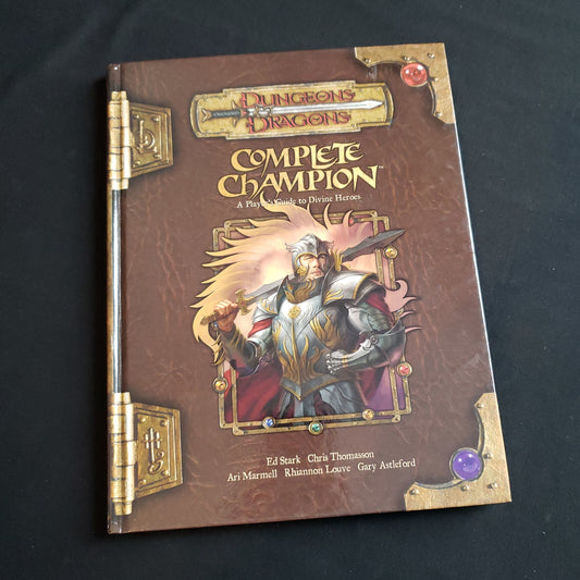 Image shows the front cover of the Complete Champion book for the Dungeons & Dragons 3.5 roleplaying game