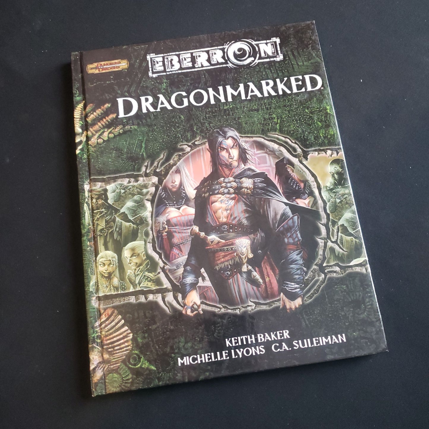 Front cover of the Eberron: Dragonmarked book for the Dungeons and Dragons roleplaying game