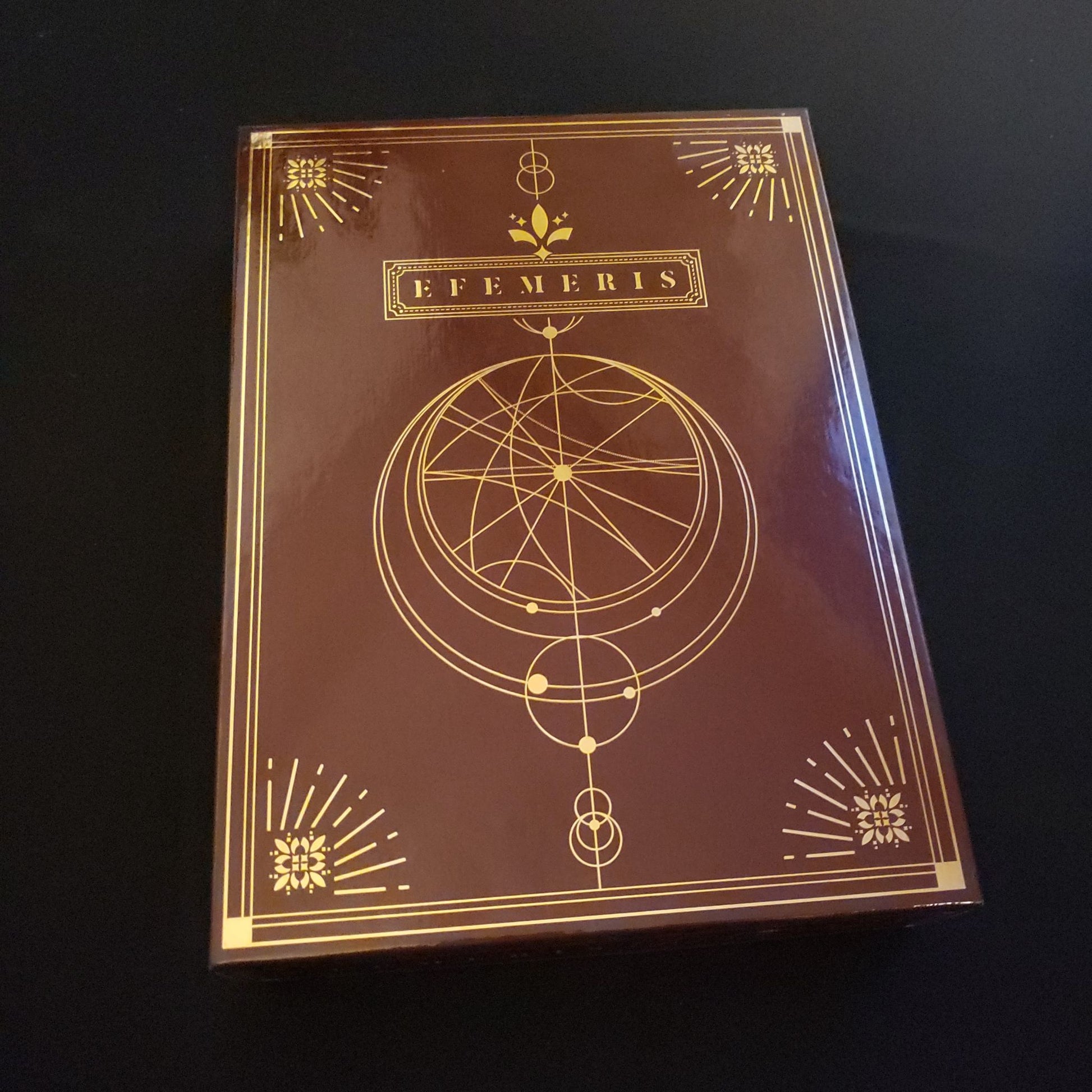 Efemeris board game - front cover of box